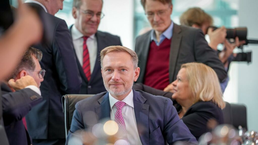 Erst maßregeln, jetzt selbst in Not – Lindner zieht den 7-Jahre-Joker der EU