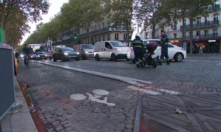 Paris : un cycliste tué par un automobiliste après une altercation