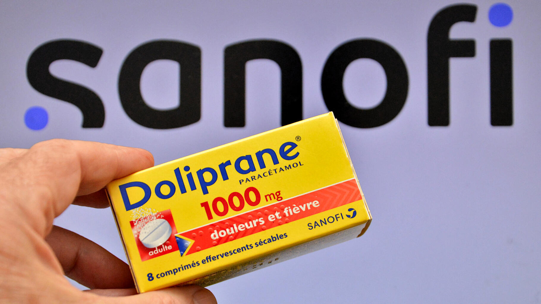 Vente du Doliprane : le fonds français PAI améliore son offre pour espérer racheter la filiale de Sanofi