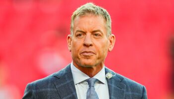 NFL legend Troy Aikman rips 'lazy' Cowboys wide receivers after blowout loss