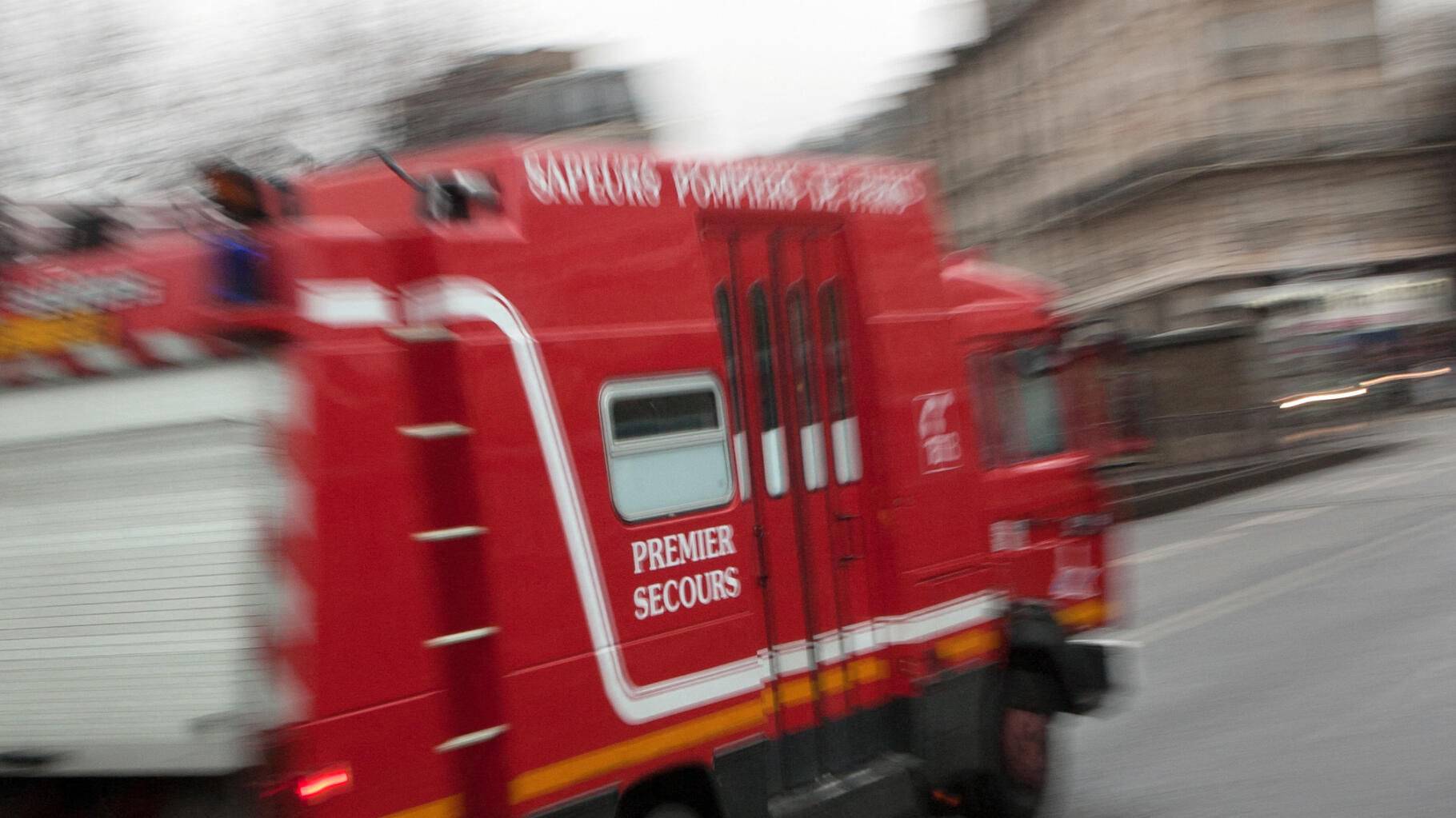 À Paris, la chute d’un arbre fait un mort et blesse deux enfants