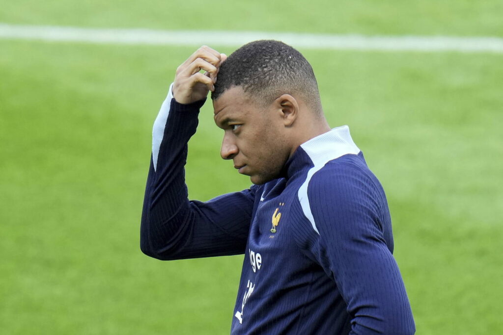 Kylian Mbappé : interrogatoire, garde à vue, peine de prison... Que risque le Français ?