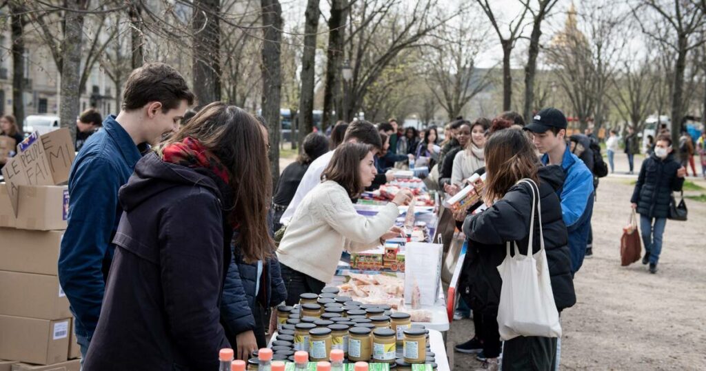 Alimentation, logement… A Paris, une nuit pour aider les étudiants à connaître leurs droits