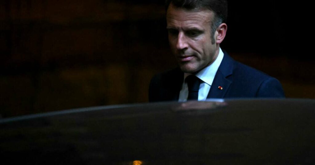 Emmanuel Macron “va devoir apprendre à partager le pouvoir”