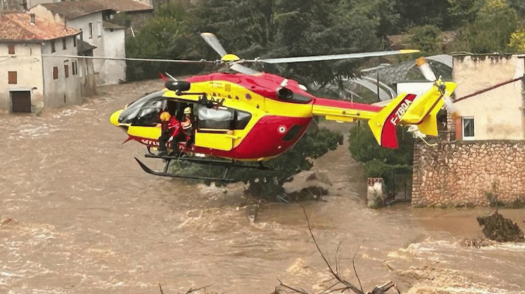 Crues et inondations dans le Centre-Est : des villes submergées et des évacuations