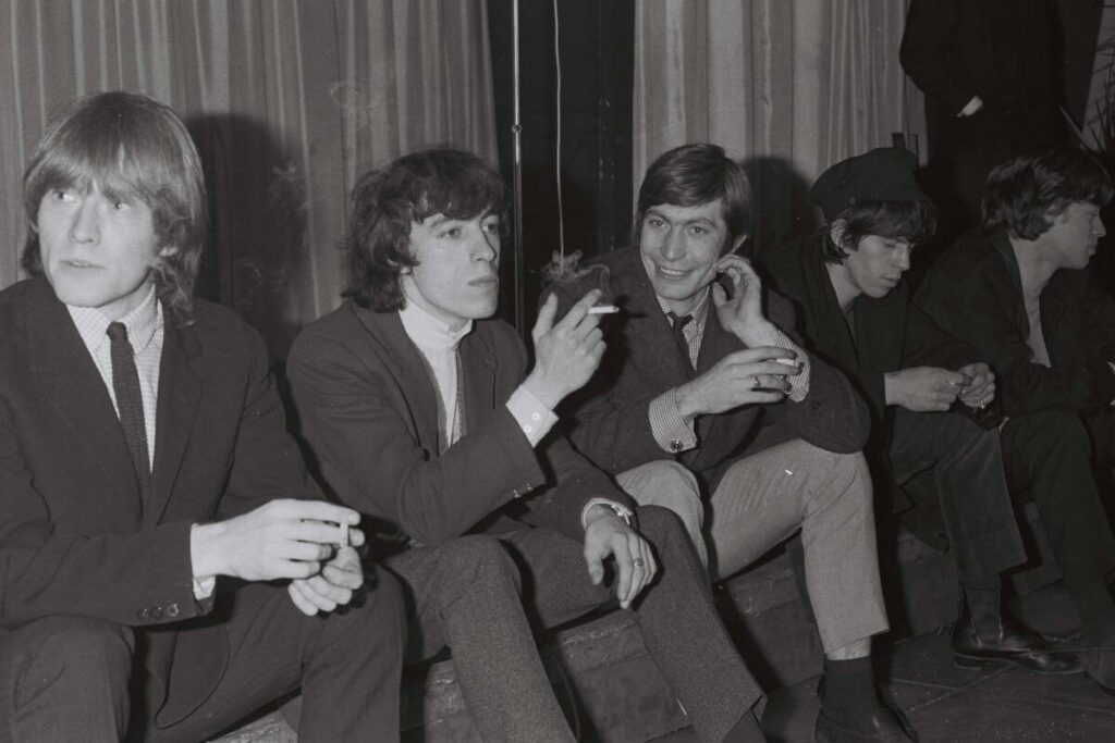 Sièges arrachés, vitrines brisées… En 1964, les Rolling Stones retournaient l’Olympia pour leur premier concert en France