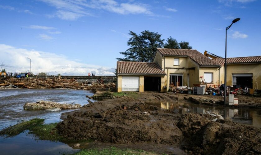 Inondations : la Gironde placée en vigilance orange pour crues, l'alerte levée pour le Puy-de-Dôme, les Landes et les Pyrénées-Atlantiques