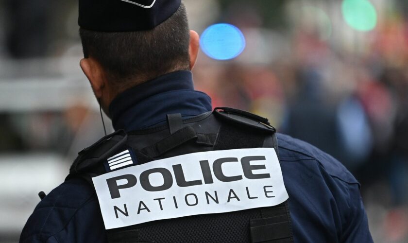 Cinq personnes, dont quatre mineurs, mises en examen, un mois après la mort à Antibes d'un jeune de 18 ans poignardé