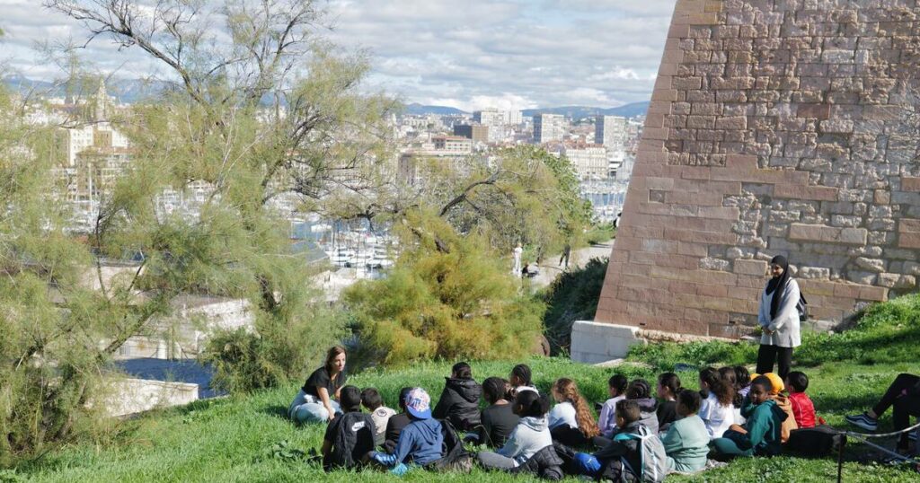 «C’est simple, il faut plus de verdure, moins de voitures et plus de tramway» : quand des enfants inventent le Marseille de demain