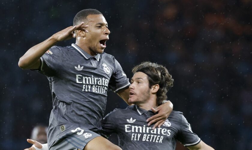 Football : dans la tourmente en France, Kylian Mbappé marque et brille avec le Real Madrid