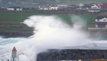 Storm Ashley latest: More than 40 flood warnings in place as ‘explosive’ storm hits parts of UK