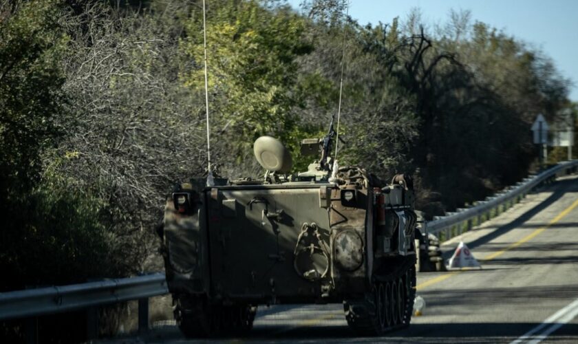 DIRECT. Guerre au Proche-Orient : le Hezbollah dit avoir lancé une "salve de roquettes" sur une base militaire dans le nord d'Israël