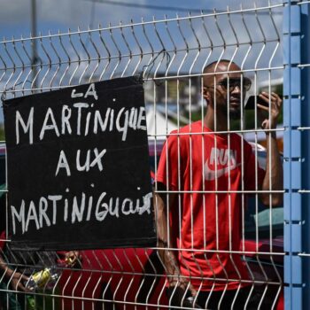 En Martinique, après des rassemblements contre la vie chère samedi, appel à des blocages lundi