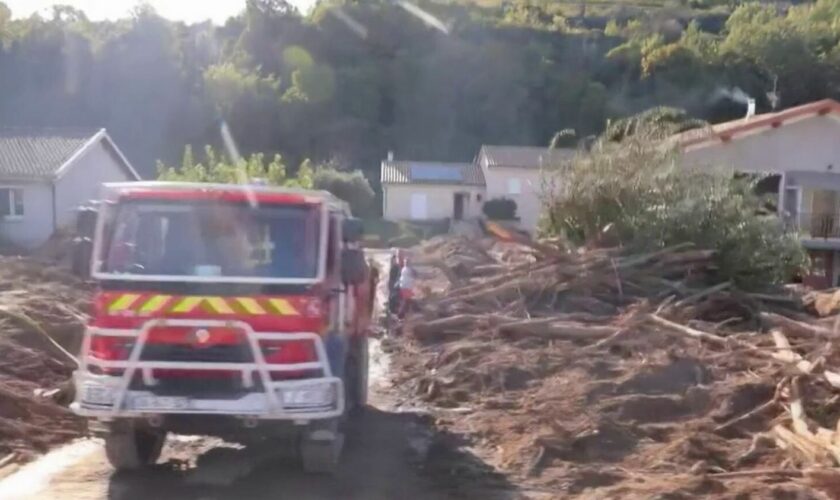 Inondations : les sinistrés s’entraident pour s’en sortir à Chavanay