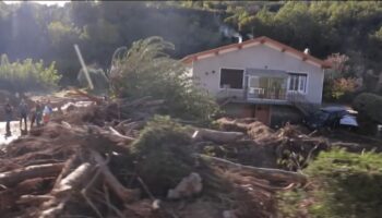 Intempéries : les habitants s'entraident pour s'en sortir après les inondations