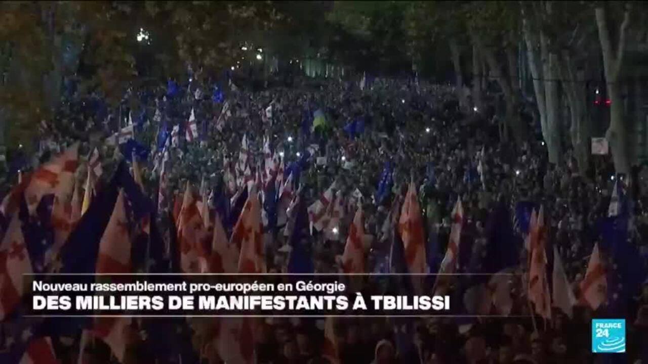 Géorgie : des dizaines de milliers de manifestants pro-européens à Tbilissi avant les législatives