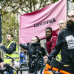 Mort d’un cycliste à Paris : le ministre délégué aux Transports reçoit les associations d’usagers du vélo