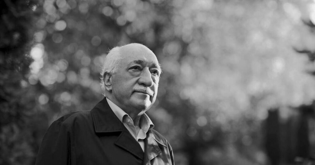 Le prédicateur turc Fethullah Gülen, farouche opposant à Recep Tayyip Erdogan, est mort