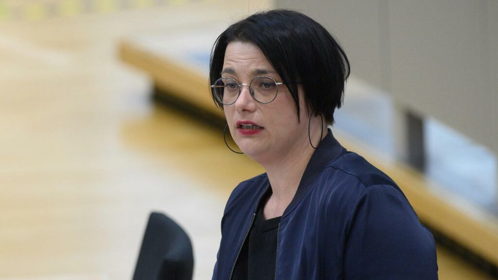 Sachsen-Anhalt: Linkenpolitikerin begründet Austritt mit Umgang mit Antisemitismus