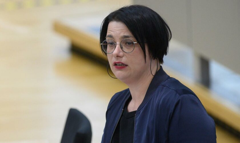 Sachsen-Anhalt: Linkenpolitikerin begründet Austritt mit Umgang mit Antisemitismus