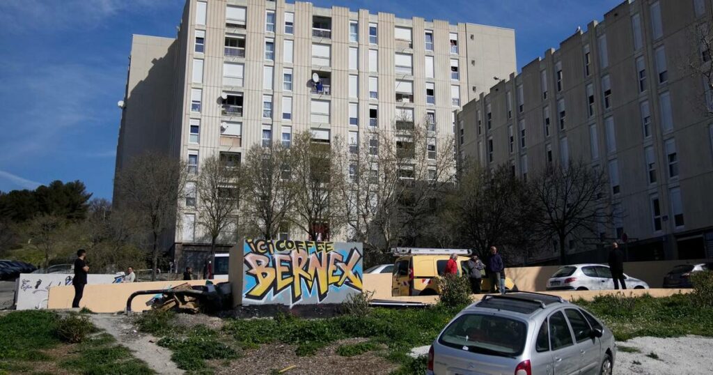 Opération «Place nette», enquête ouverte, pas encore d’interpellation… Ce que l’on sait de l’agression de deux policiers à Marseille