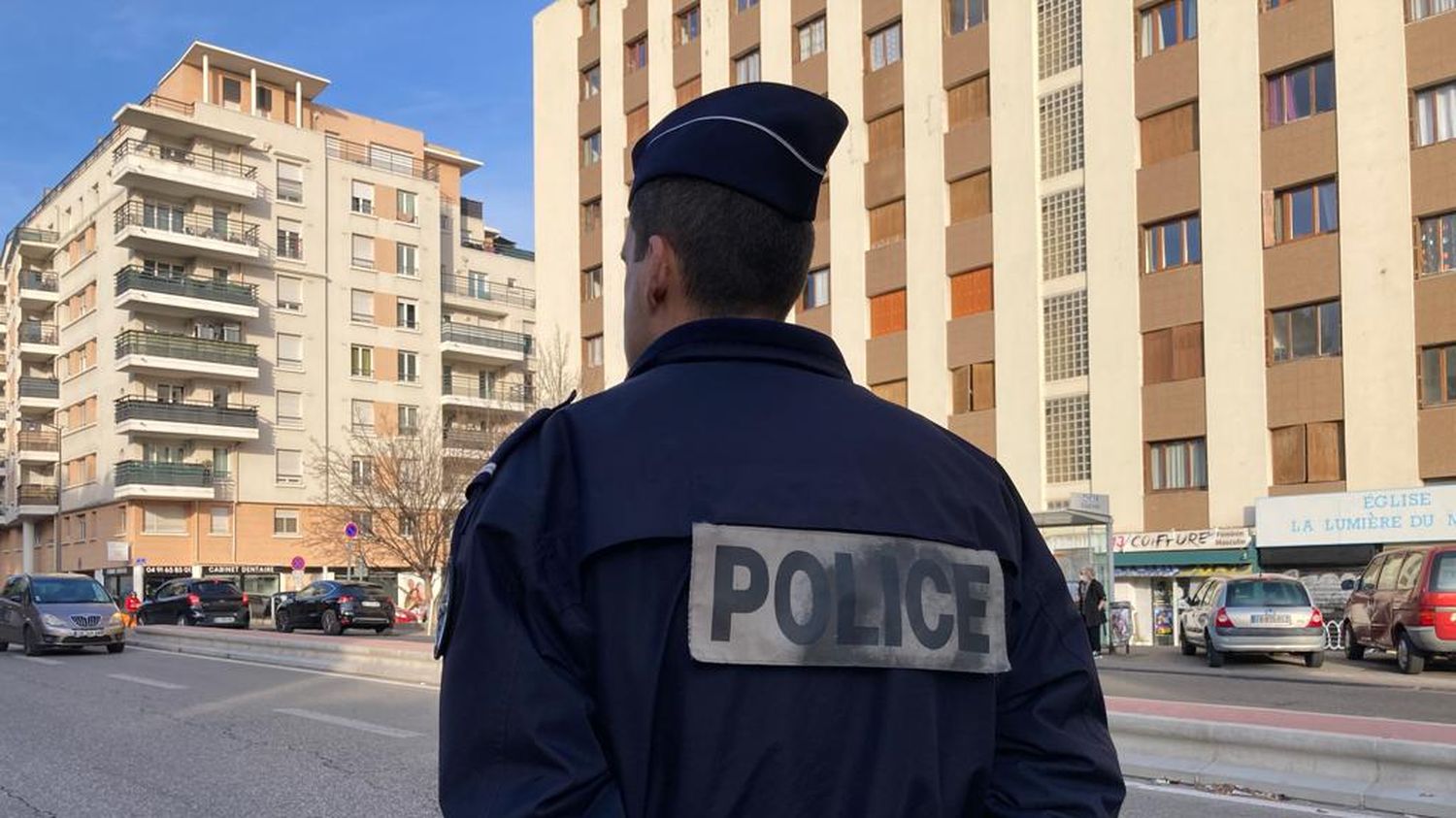 "Il nous faudrait 400 policiers" supplémentaires à Marseille, estime le syndicat policier Unité