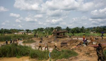 De nouvelles mesures contre l’orpaillage illégal au Ghana, une “crise nationale”