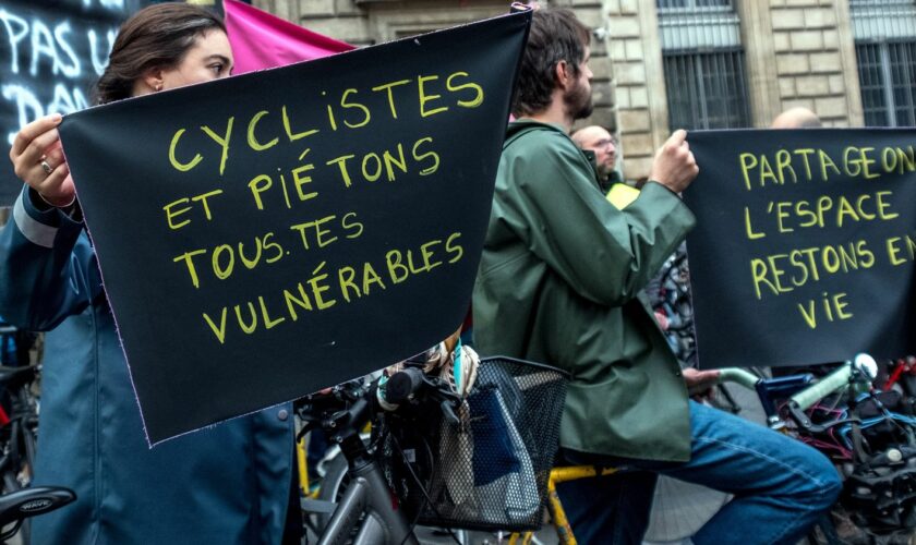 Cycliste tué à Paris : "On attend que nos plaintes soient prises au sérieux", insiste la porte-parole de Paris en Selle