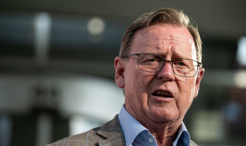 Thüringen: Ramelow beklagt "unsägliche Gleichsetzung der Linken mit der AfD"