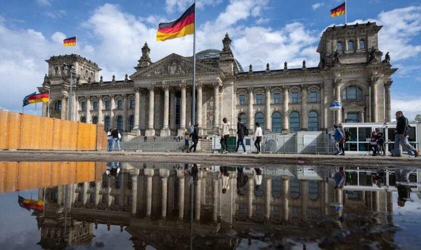 Bundeshaushalt 2025: Unionspolitiker wollen Neuwahlen bei Scheitern der Haushaltsberatungen