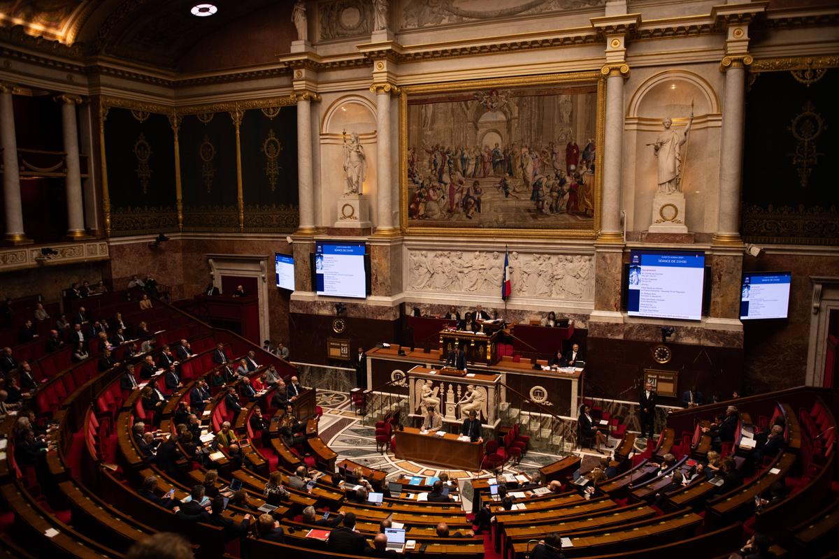 Budget 2025 : début des débats, phrases fortes, annonces surprises… Le résumé de la soirée de lundi