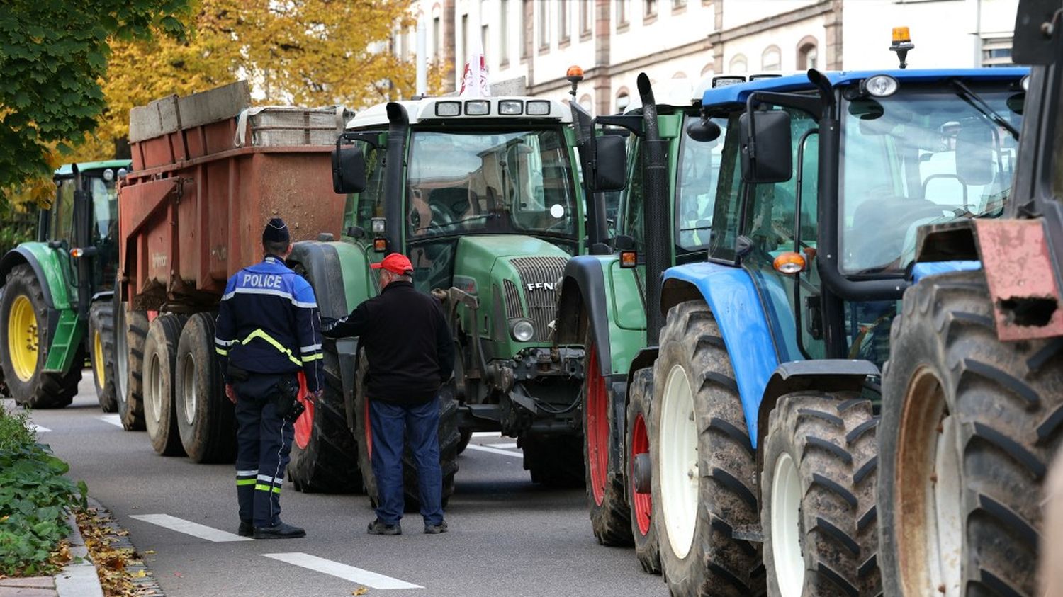 Des syndicats d'agriculteurs appellent à une reprise des manifestations "à partir du 15 novembre"