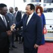 INTERVIEW. Paul Biya de retour au Cameroun après une longue absence : "Il arrive à en faire une ressource pour son pouvoir", estime un historien