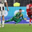 1:0 bei Juve: Ganz am Ende jubelt Stuttgart doch noch