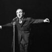 Le jour où la carrière de Charles Aznavour a basculé avec "Je m'voyais déjà"