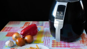 Black Friday Air Fryer : de grosses promos sont attendues en 2024, déjà des friteuses sans huile à -70%