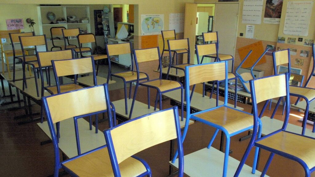 Dans la Drôme, une enseignante retrouvée pendue dans son école à Barbières, ce que l’on sait