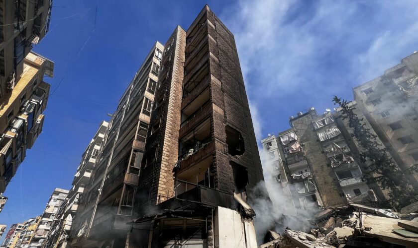 Guerre au Proche-Orient : dix nouvelles frappes israéliennes touchent la banlieue sud de Beyrouth