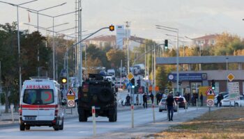 En Turquie, au moins quatre morts et des blessés dans un attentat près d’Ankara