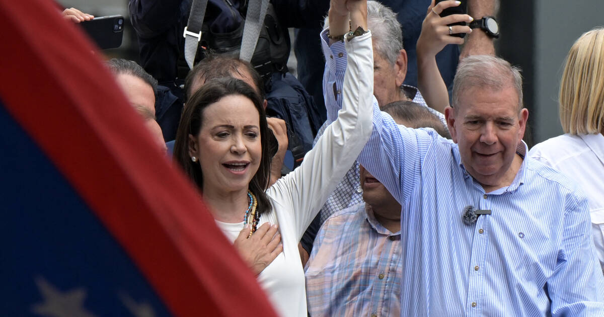 Le prix Sakharov décerné aux opposants vénézuéliens Maria Corina Machado et Edmundo Gonzalez Urrutia