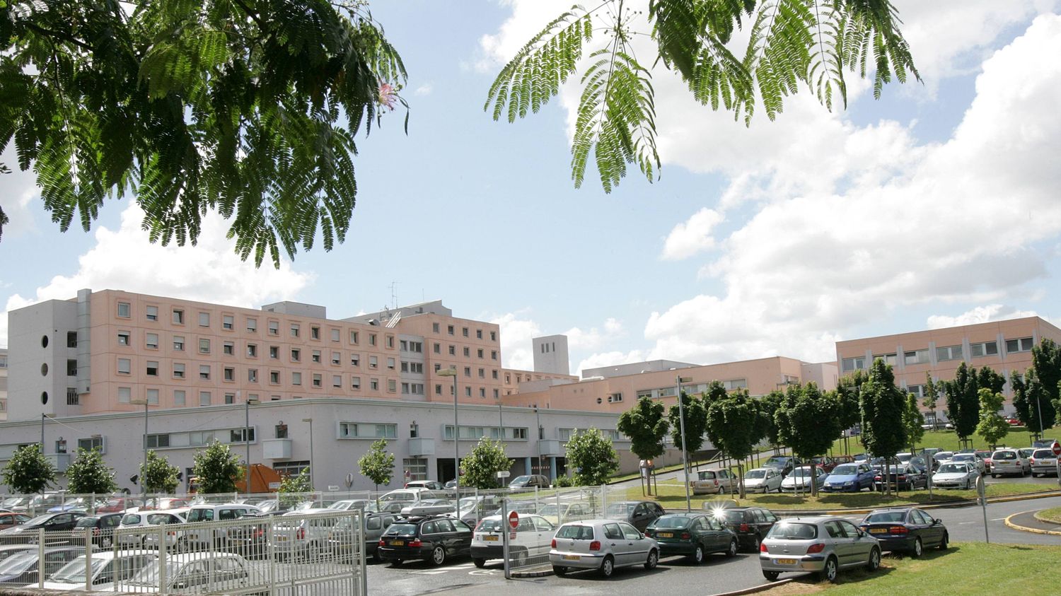 Un médecin des urgences de l'hôpital d'Angoulême visé par une enquête pour homicide volontaire