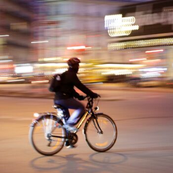 Avec le passage à l’heure d’hiver, la Sécurité routière invite les cyclistes et les piétons à la prudence