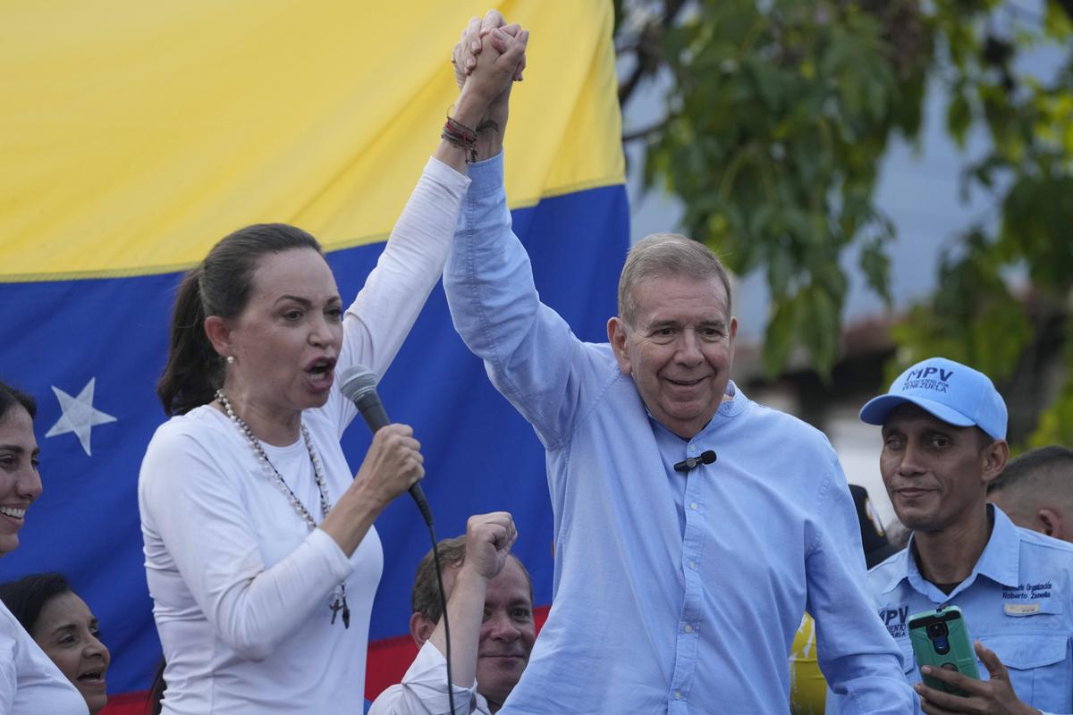 Le prix Sakharov de l’UE décerné à Machado et Urrutia, opposants vénézuéliens de Maduro