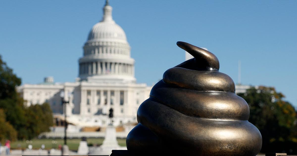 Une statue se moquant des émeutiers du Capitole a été installée à Washington