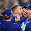 Freddie Freeman's walk-off grand slam gives Dodgers Game 1 World Series win vs. Yankees