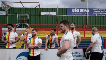 Keighley Cougars, le club de rugby britannique aux couleurs LGBTQI