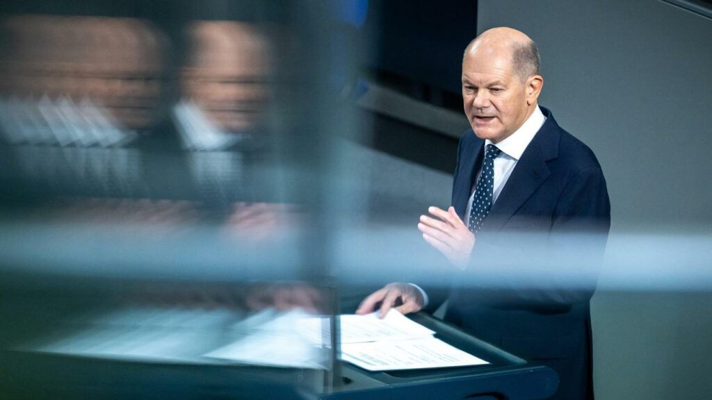 Nahostkonflikt: Olaf Scholz warnt Iran nach israelischen Angriffen vor Eskalation