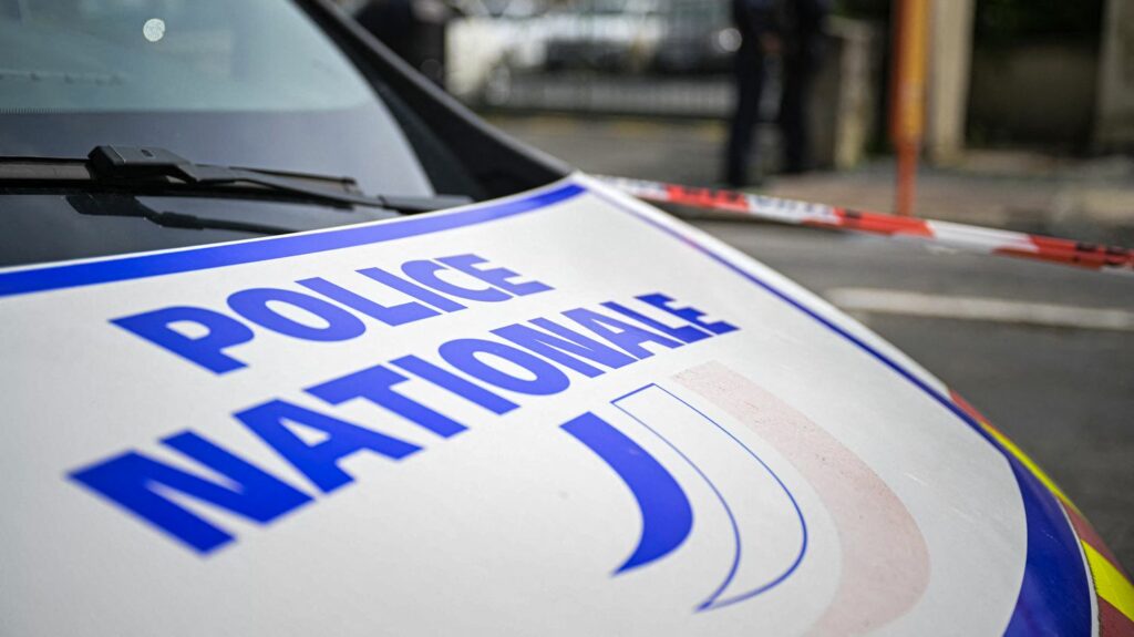 Un policier tire sur une voiture lors d'une interpellation en Seine-Saint-Denis