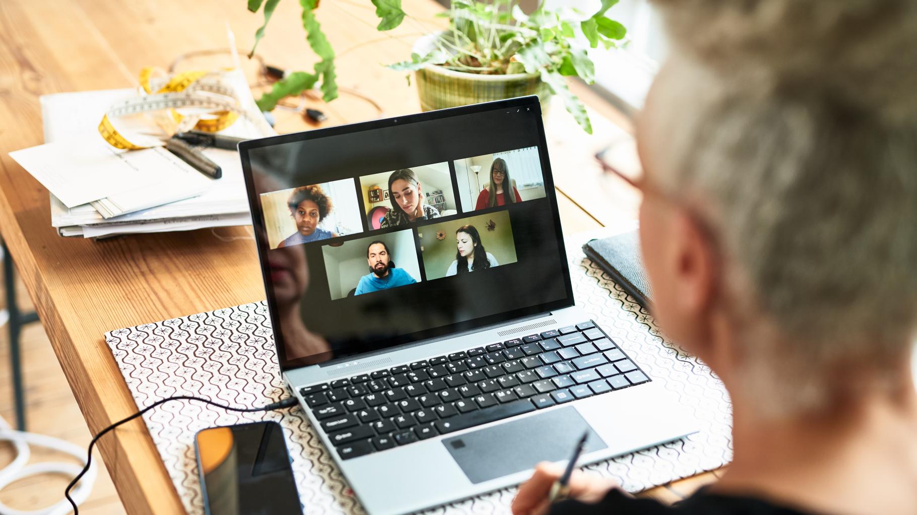 Le télétravail, aussi important que le salaire ? C’est ce que pensent plus d’un tiers des Français - EXCLUSIF