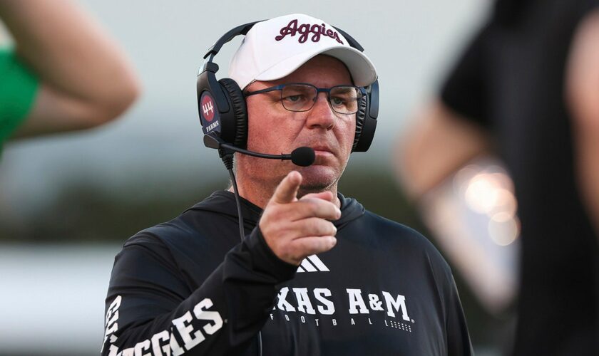 Texas A&M's Mike Elko has fiery message after major win: 'It’s not a politician running this program'